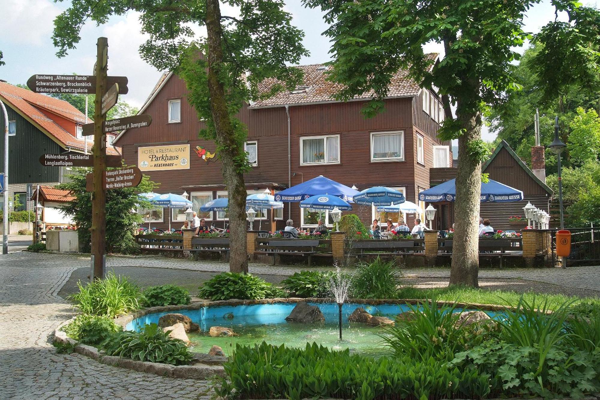 אלטנאו Hotel-Cafe-Restaurant Parkhaus מראה חיצוני תמונה